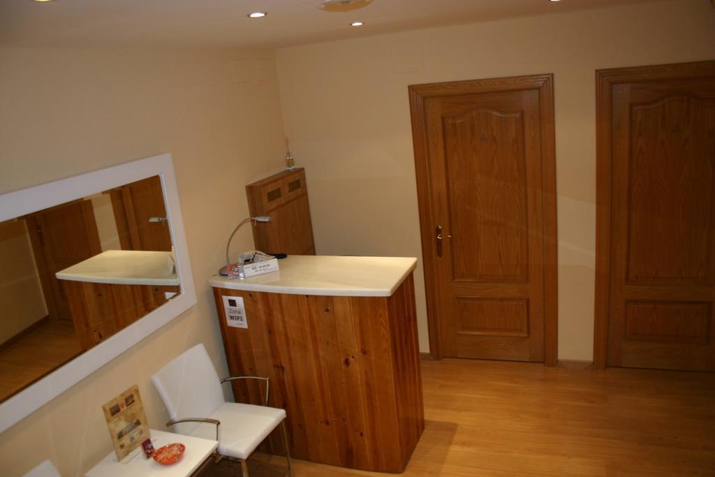 Hostal Hispanico I Salamanca Ngoại thất bức ảnh