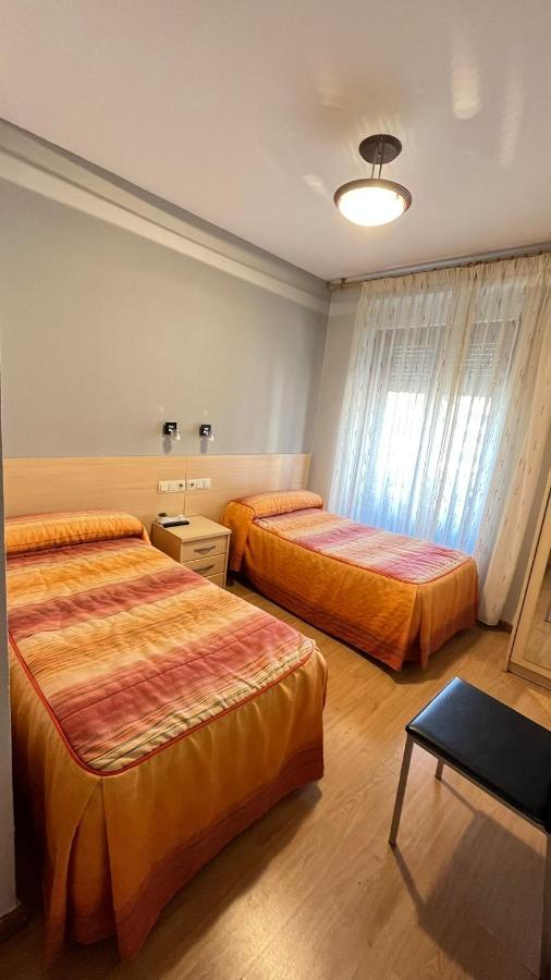 Hostal Hispanico I Salamanca Ngoại thất bức ảnh