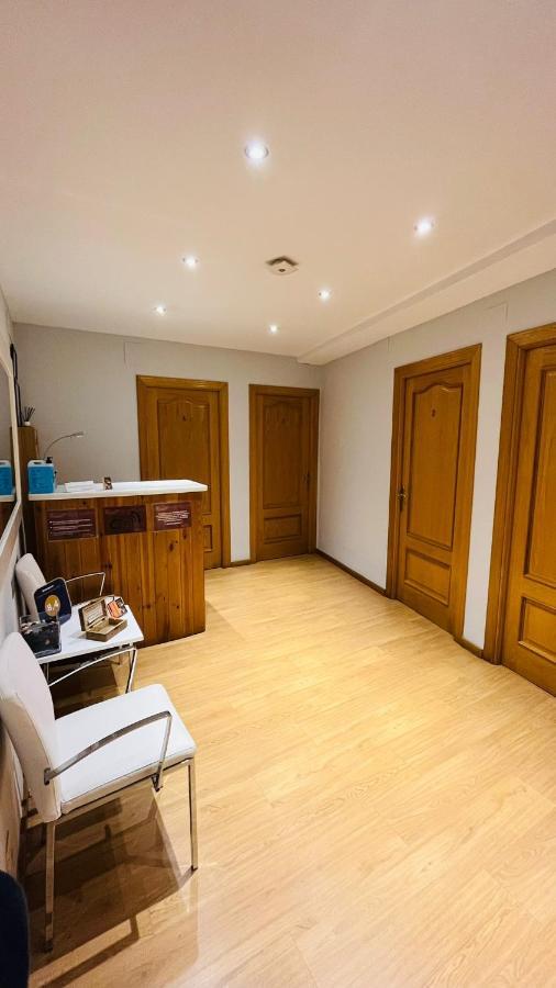 Hostal Hispanico I Salamanca Ngoại thất bức ảnh