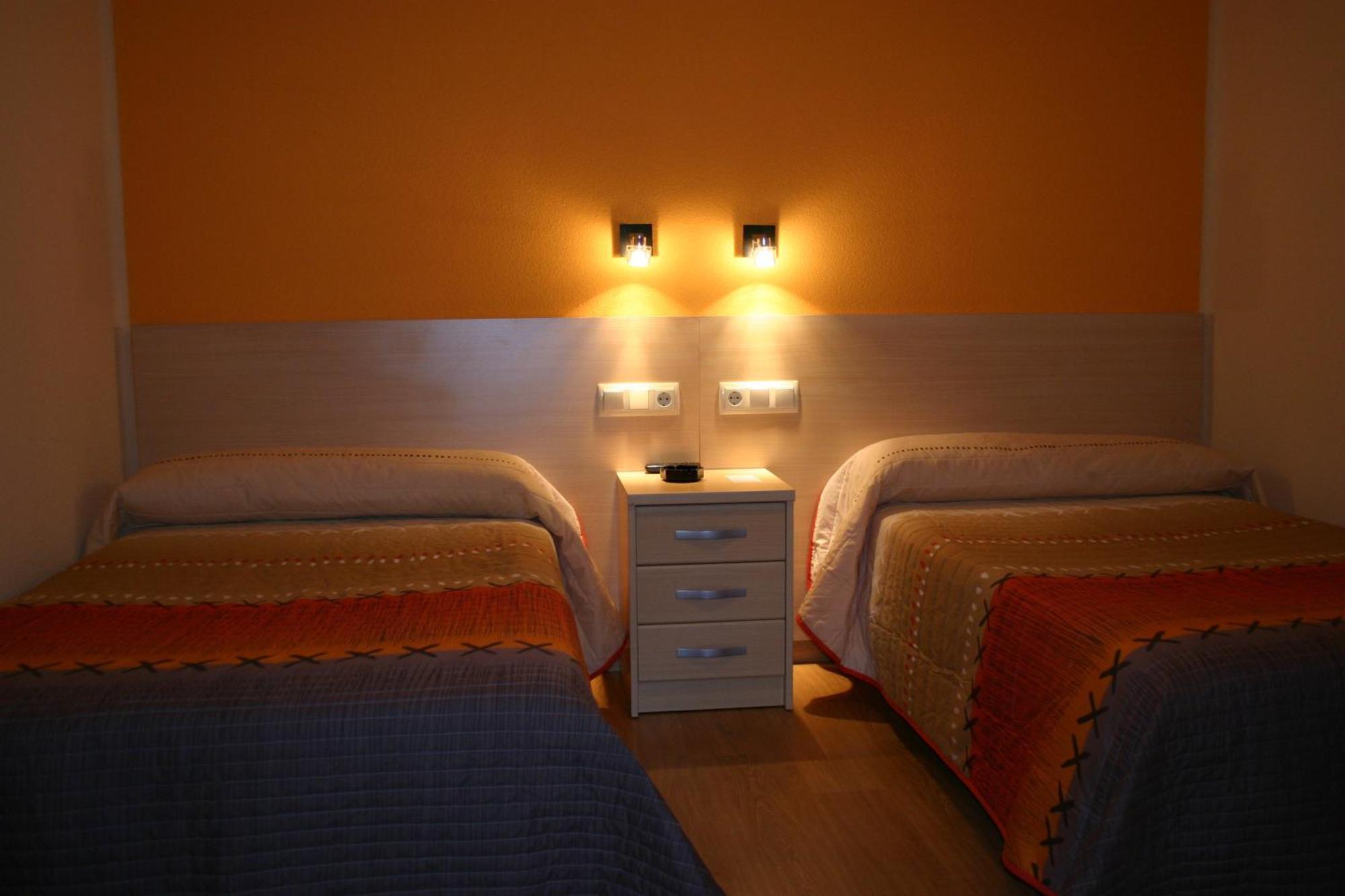 Hostal Hispanico I Salamanca Ngoại thất bức ảnh