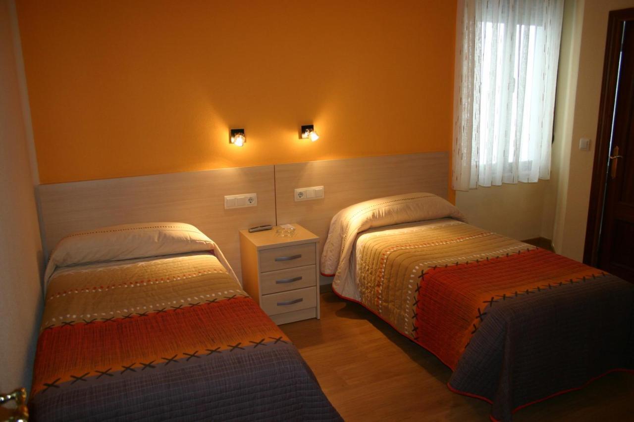 Hostal Hispanico I Salamanca Ngoại thất bức ảnh
